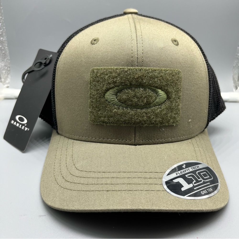 Oakley Khaki and Black Men's Hat